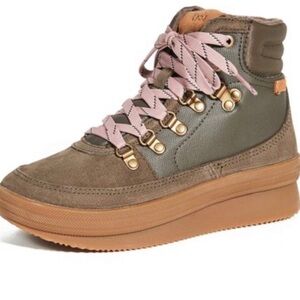 Keds Midland waxed canvas water resistant boots